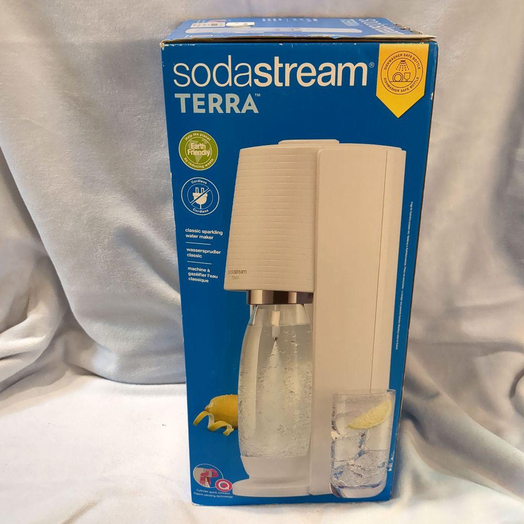 【新品未使用】ソーダストリームTERRAスターターキット ホワイトSSM1086