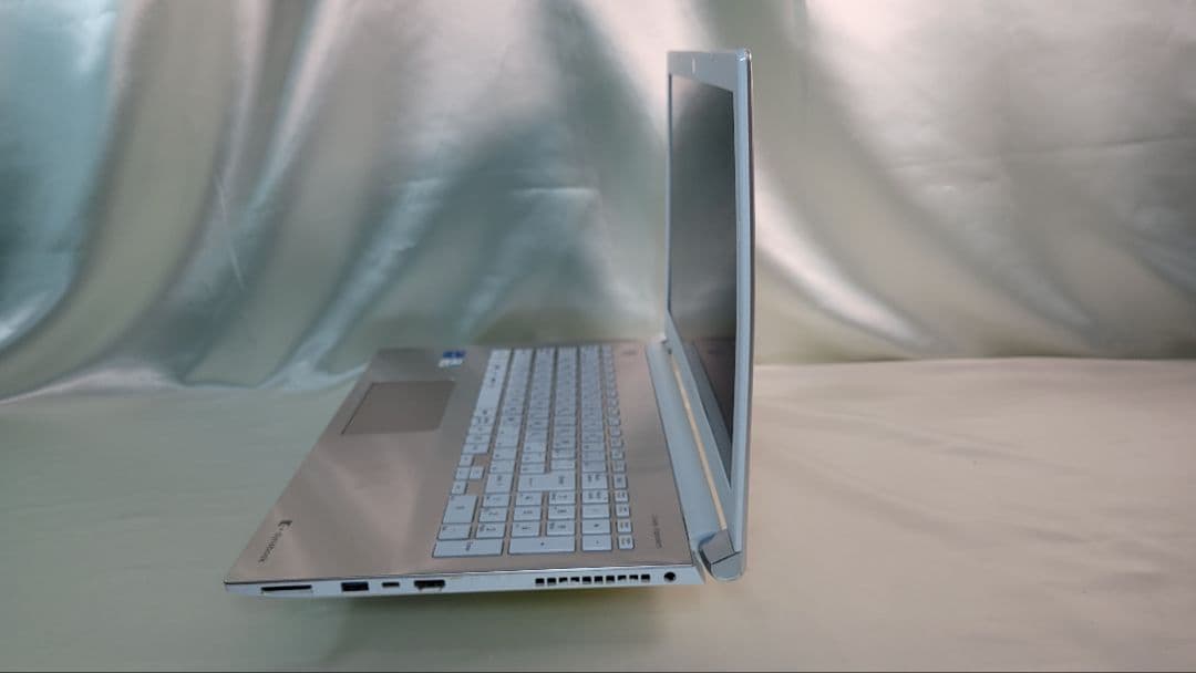 東芝Dynabook P1-T6RP-EGノートパソコンi7第11世代動作品