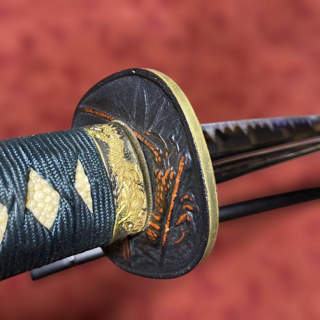 高級居合刀(下緒無し) 濃緑柄 海老彫丸四角鍔