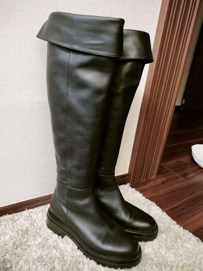 Gianvito Rossi 《ジャンヴィット ロッシ》　ロングブーツ