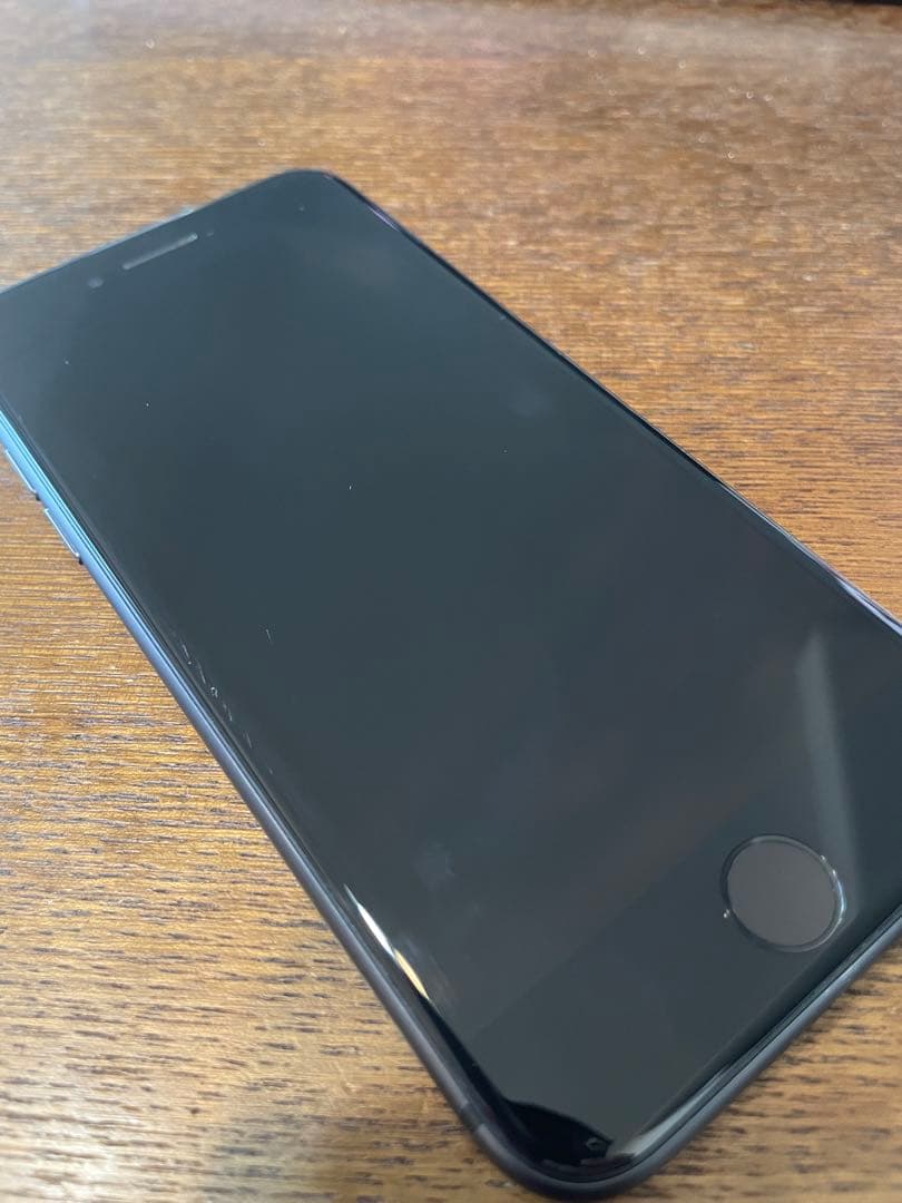 iPhone8 128GB SIMロックなし