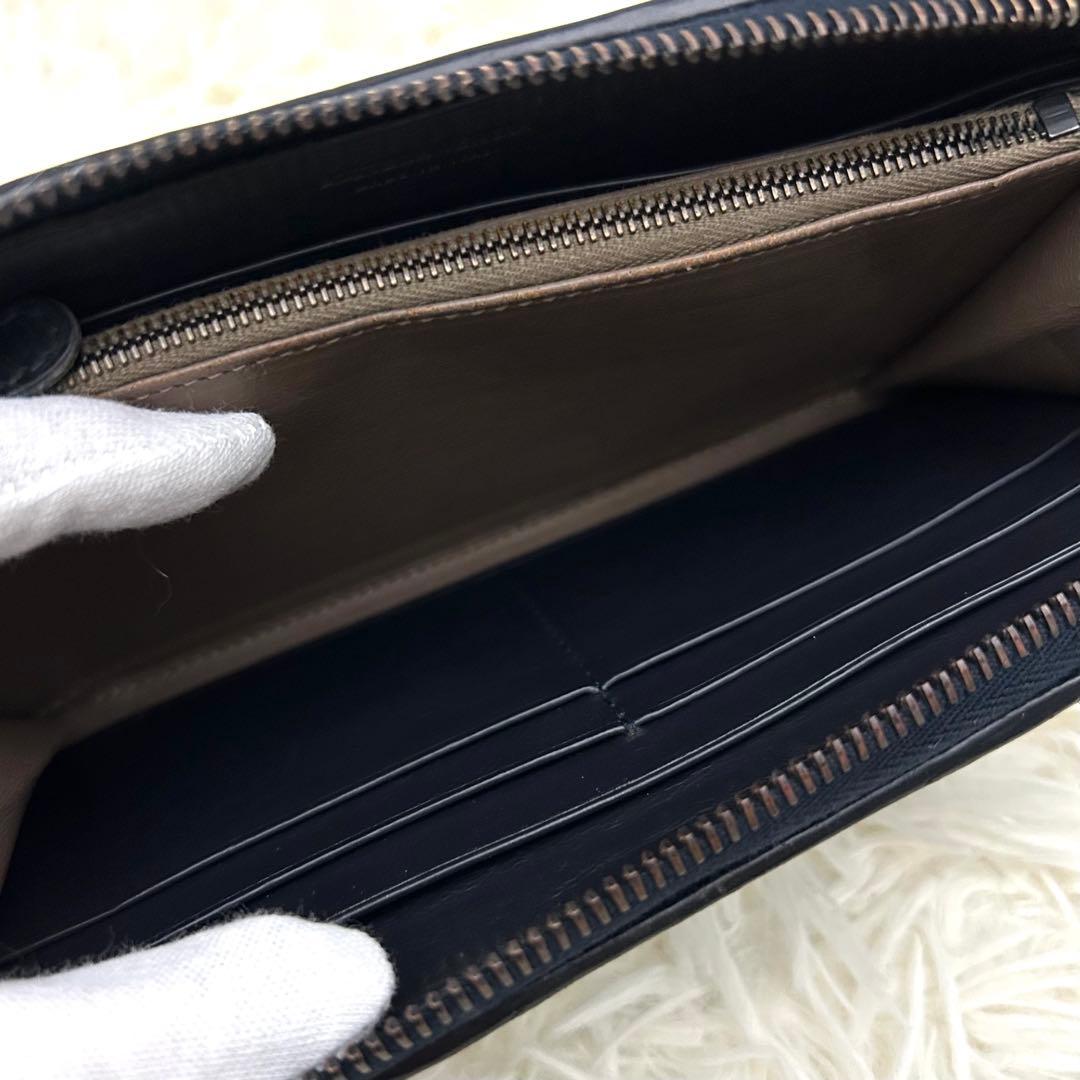 【美品】BOTTEGA VENETA イントレチャート ラウンドファスナー 財布