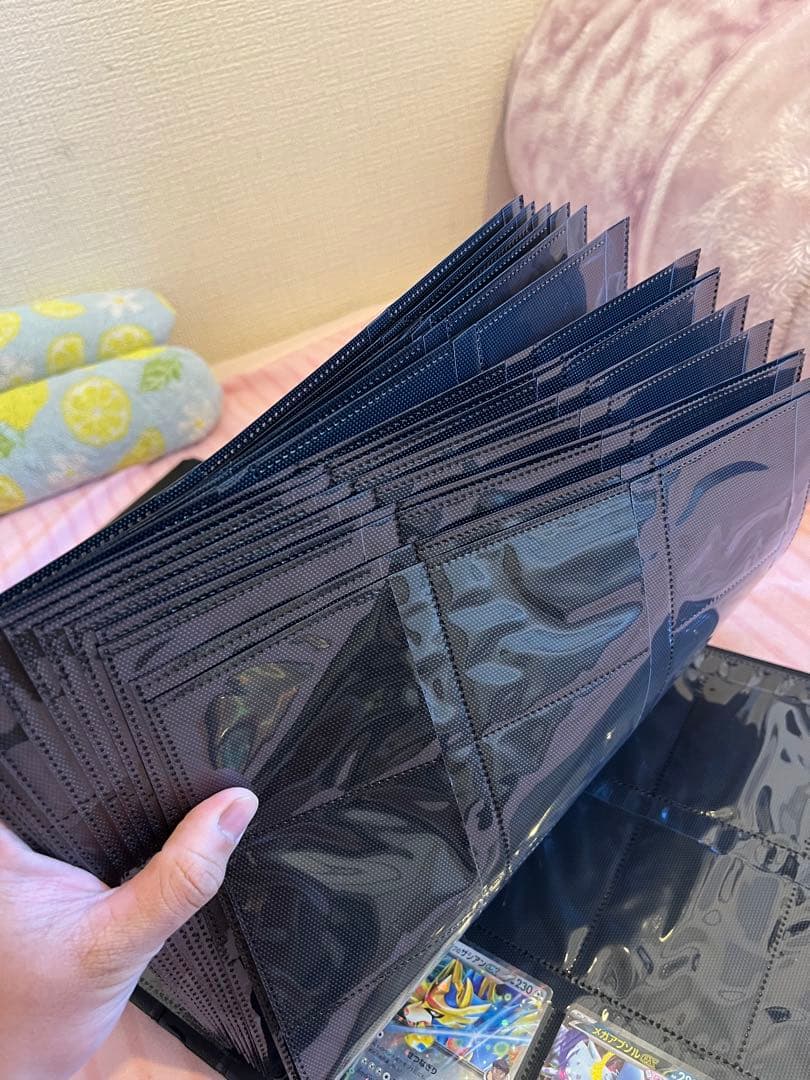 ワンピースとポケモンカード