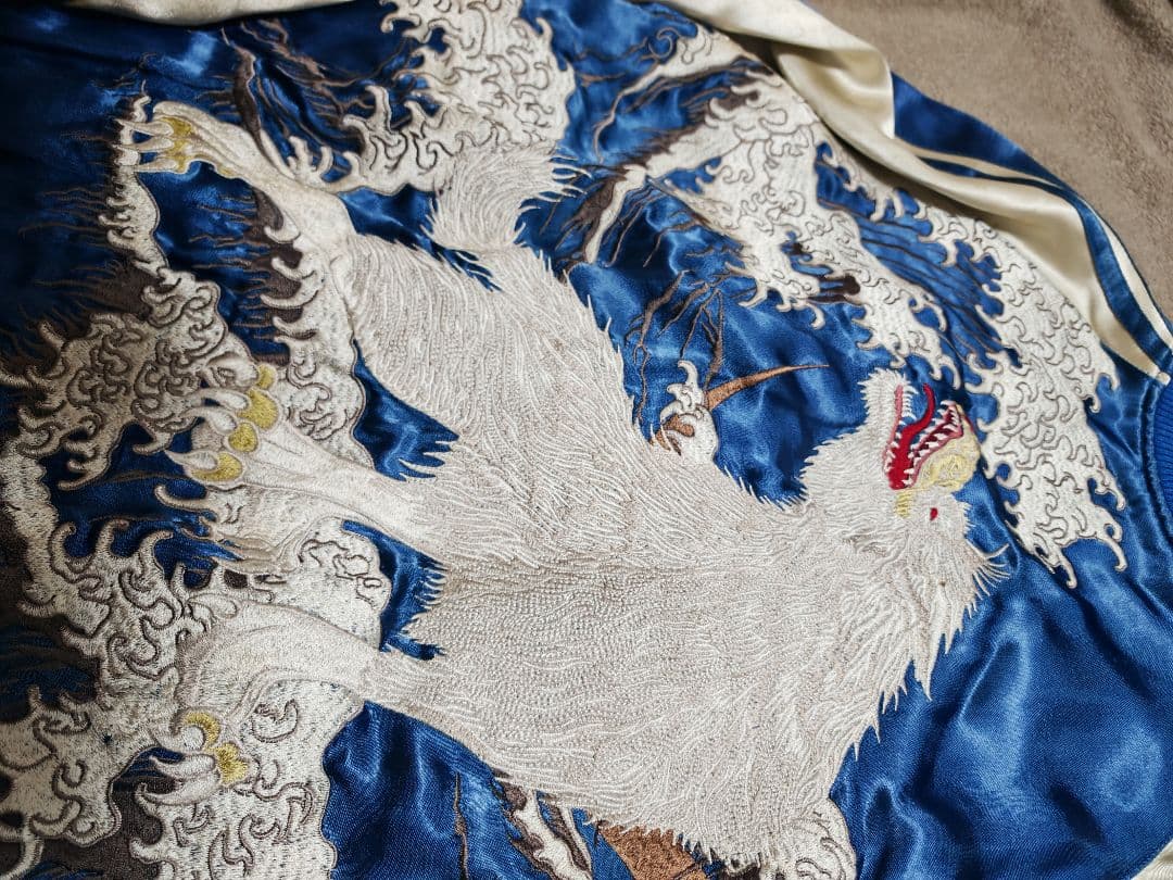 SATORI ２面用 狼 日本限定 スカジャン vintage レーヨン