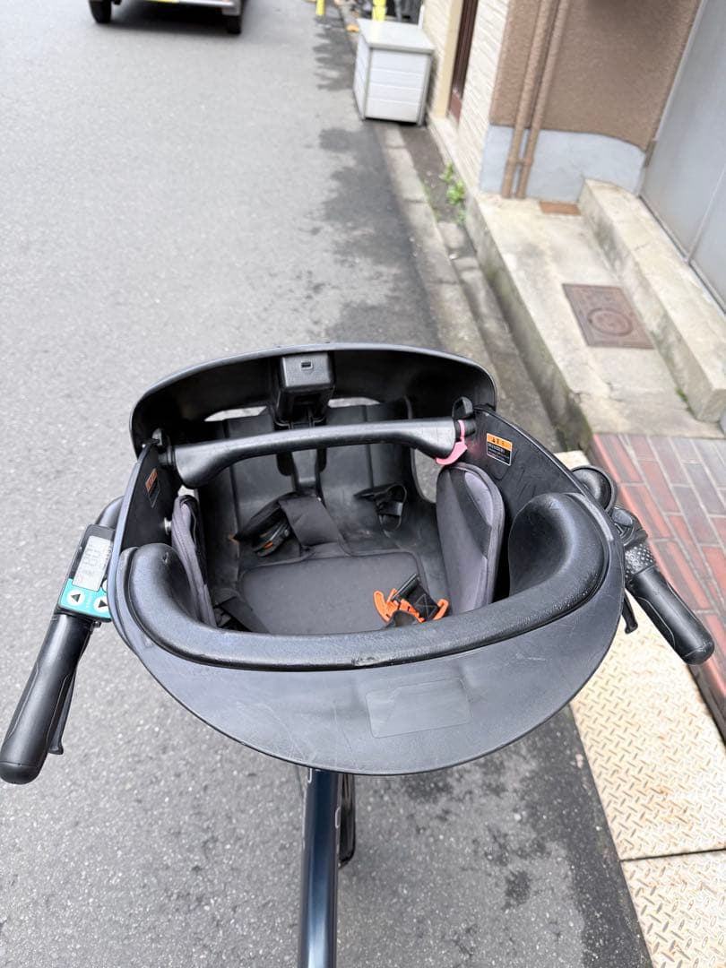 子供乗せ　3人　ヤマハ　電動アシスト自転車 チャイルドシート付き 黒