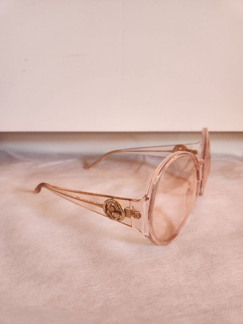Gucci クリアピンク ラウンドサングラス
