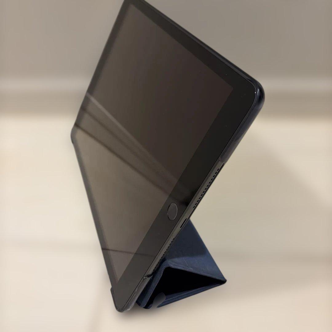 iPad 本体 第8世代