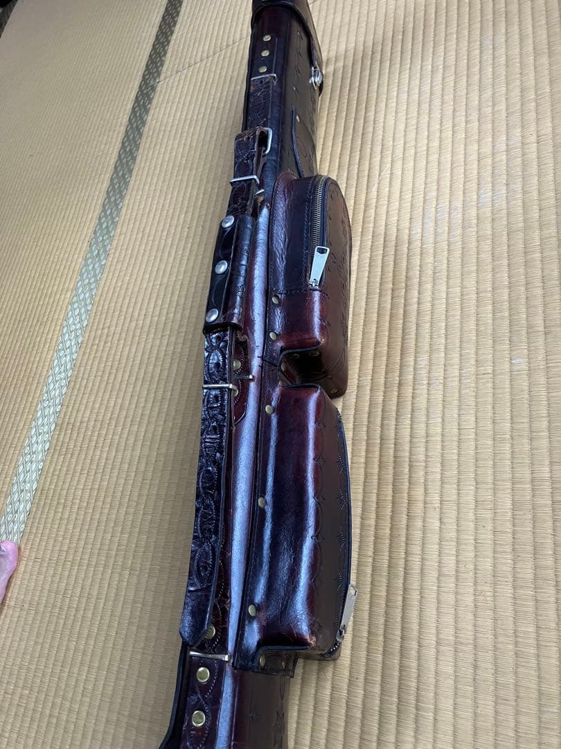 キューケース タッドケース 2B4S TAD DENNIS SWIFT