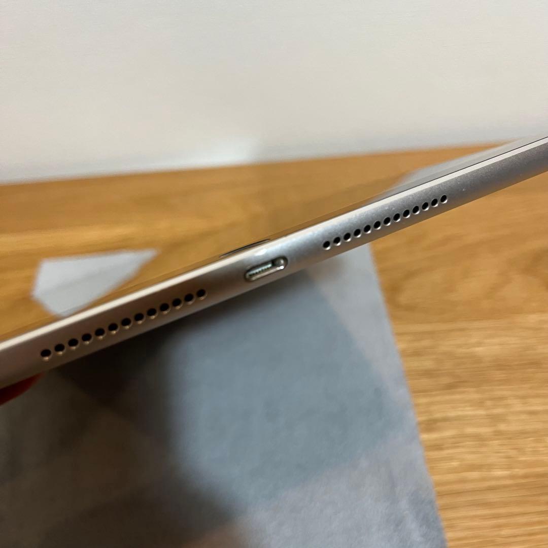 iPad第9世代Wi-Fiモデル　256GB