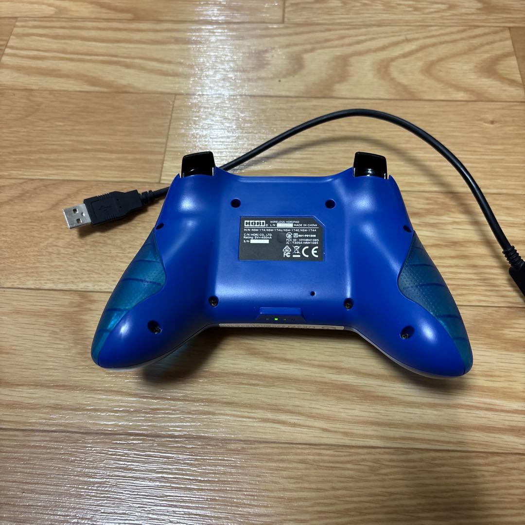 【ホリパッド付属】Nintendo Switch ネオンブルー、レッド