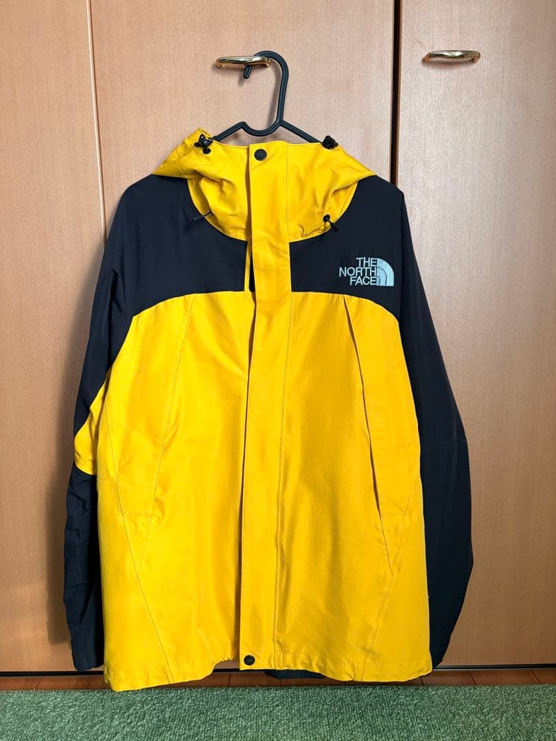 THE NORTH FACE マウンテンパーカー　NP61540