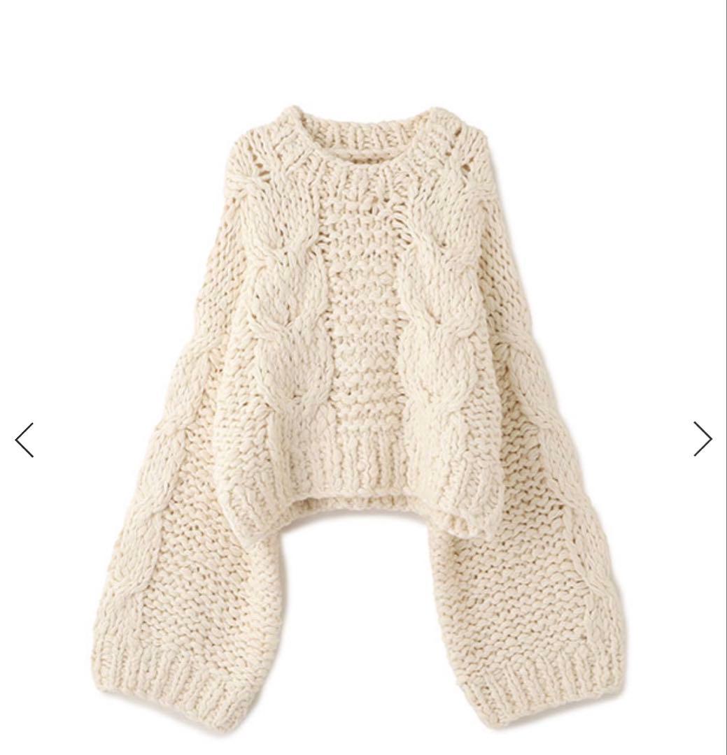 エトレトウキョウ　ハンドニットケーブルプルオーバー