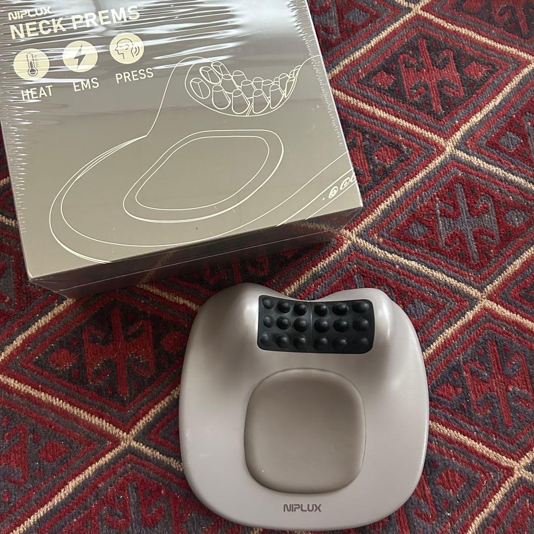 ボディ・フェイスケア NIPLUX NECK PREMS NP-NPR218N