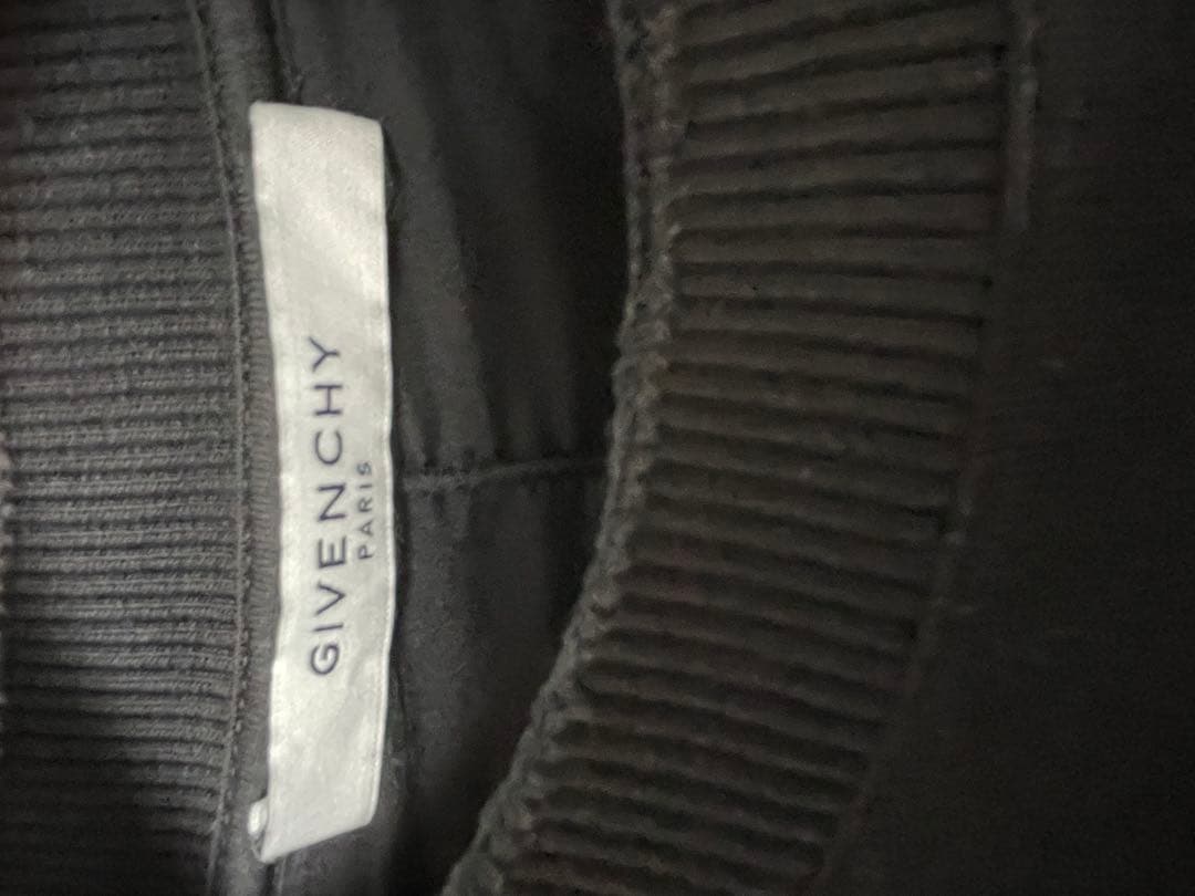 GIVENCHY デストロイ スウェットトレーナー