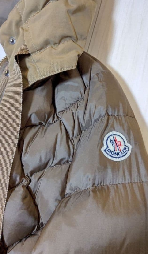 【ゆゆ】モンクレール ☆クリーニング済☆ 希少MONCLER ダウンジャケ