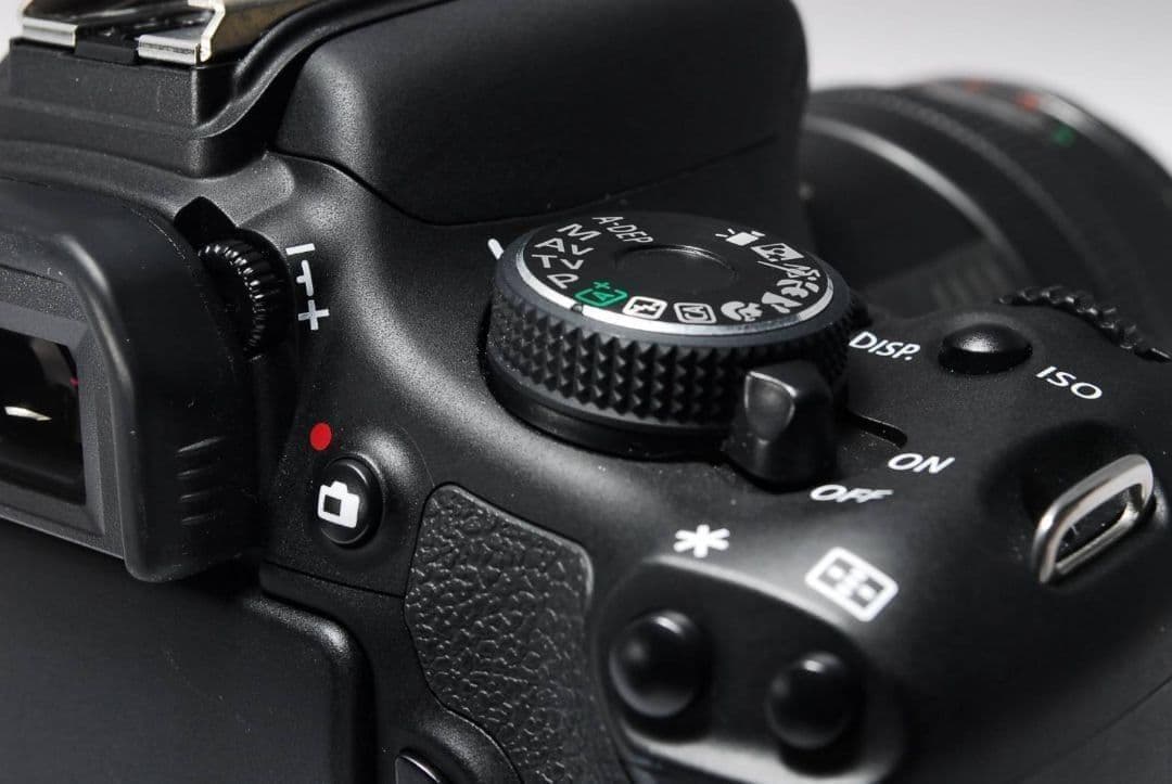 ♥新品級‼️シャッター数極少♥Canon Kiss X5 一眼レフ 超美品