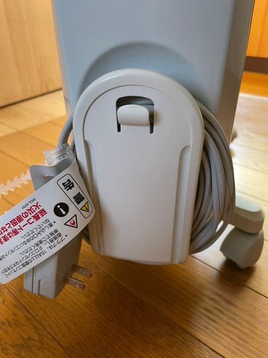 【DeLOngi（デロンギ）】ヴェント オイルヒーター V550807EFS