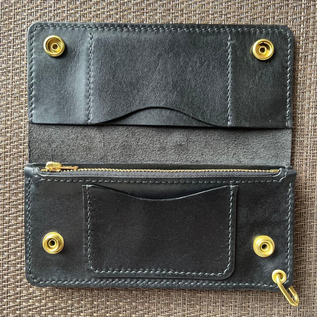 MARYAM ホースフロント ロングトラッカーウォレット 芯通しブラック