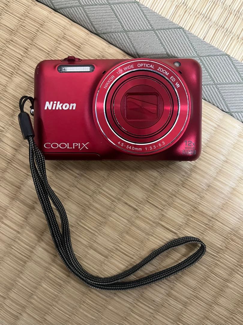 デジタルカメラ Nikon COOLPIX s6600