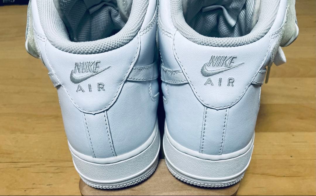 NIKE AIR FORCE 1 MID ホワイト 27cm