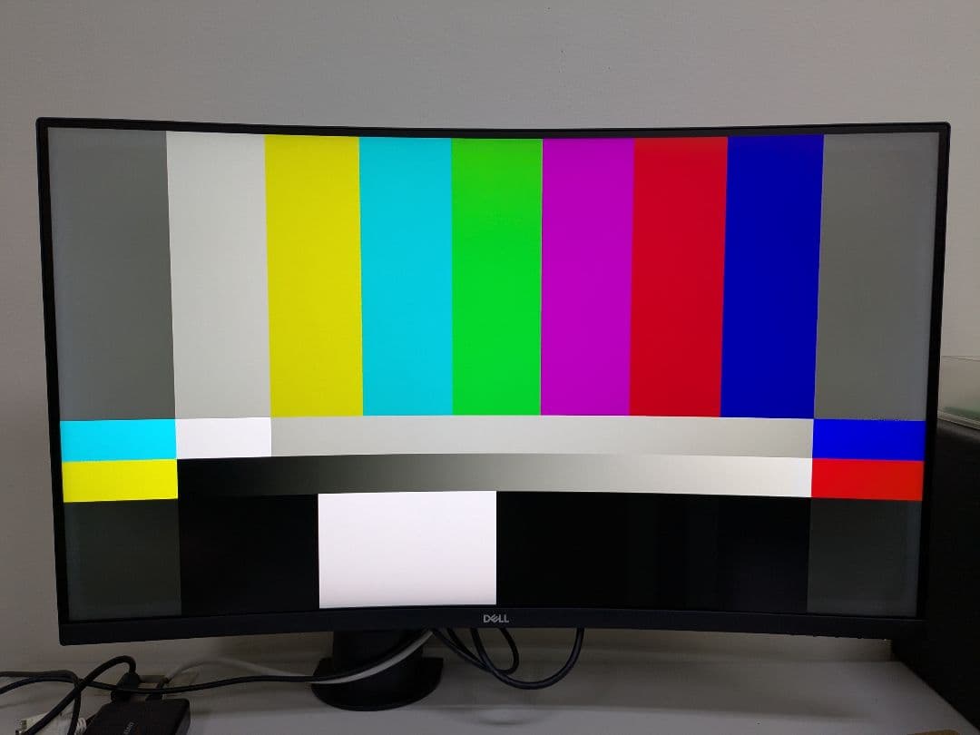 DELL 32インチ曲面モニター S3221QS