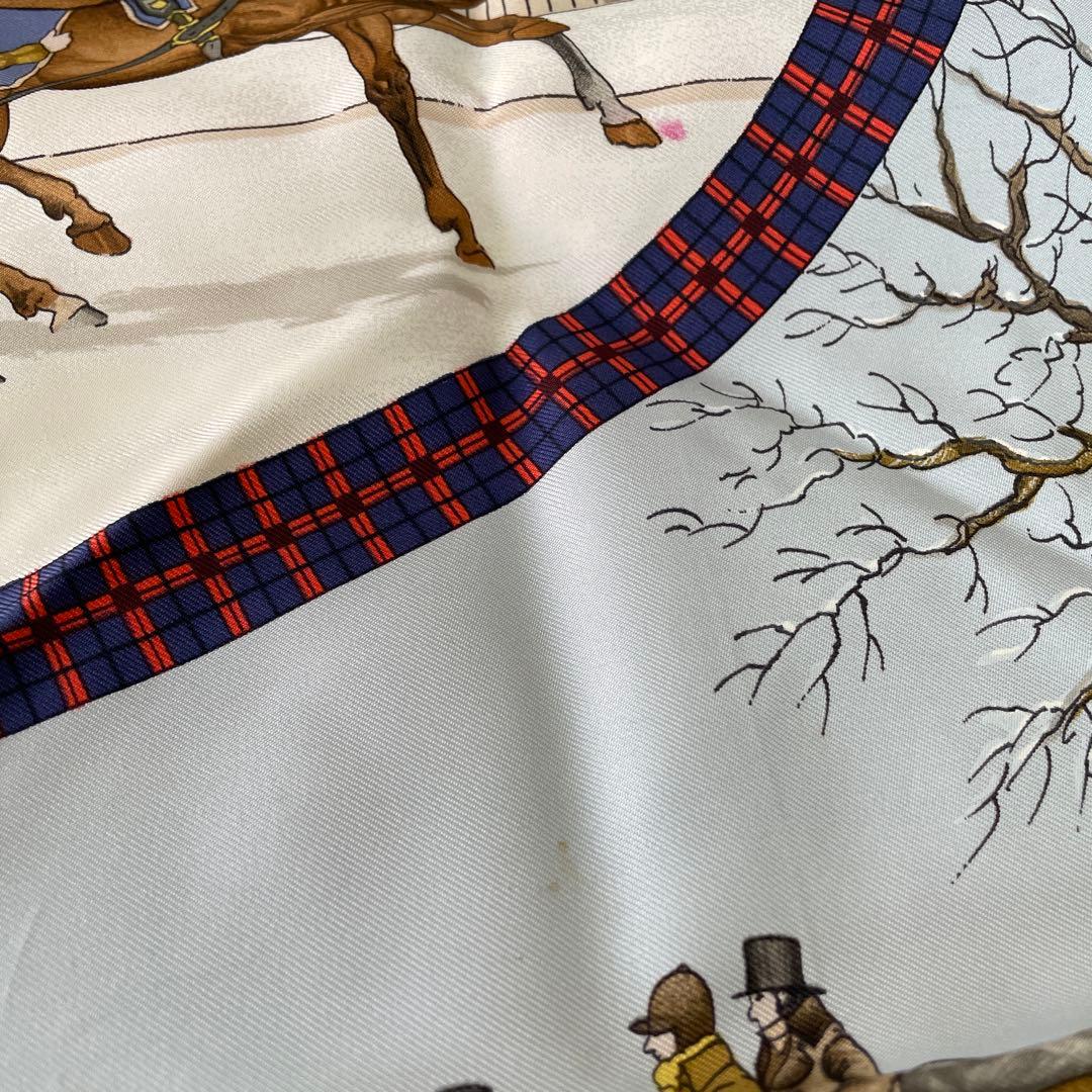 HERMES シルクハンカチ 馬車と雪景色