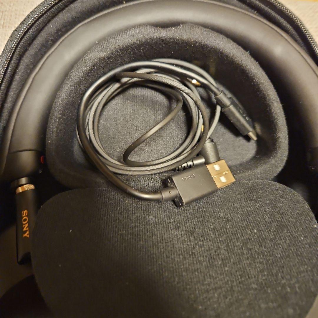 ヘッドホン WH-1000XM5