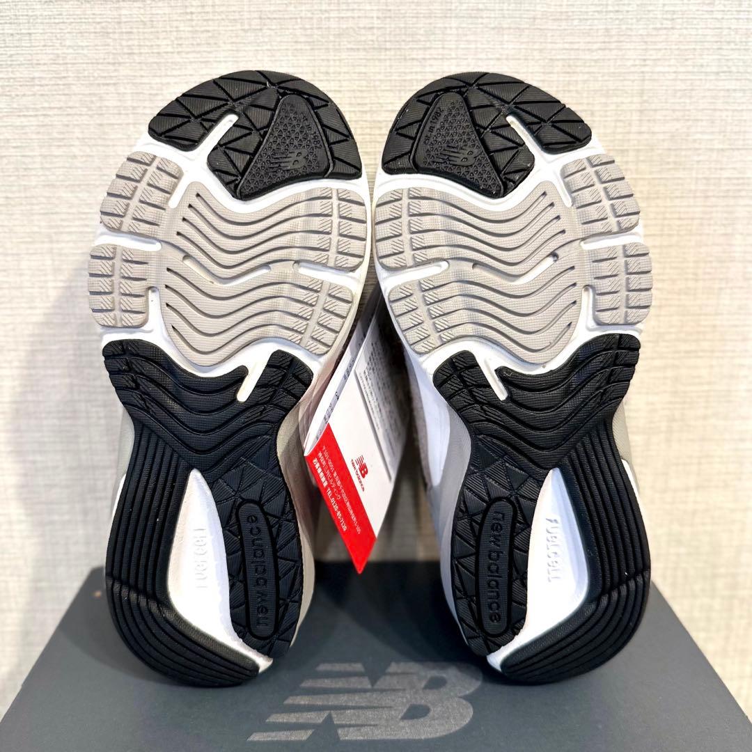 【新品】New Balance PV990GL6 KIDS 18㎝ 定価以下