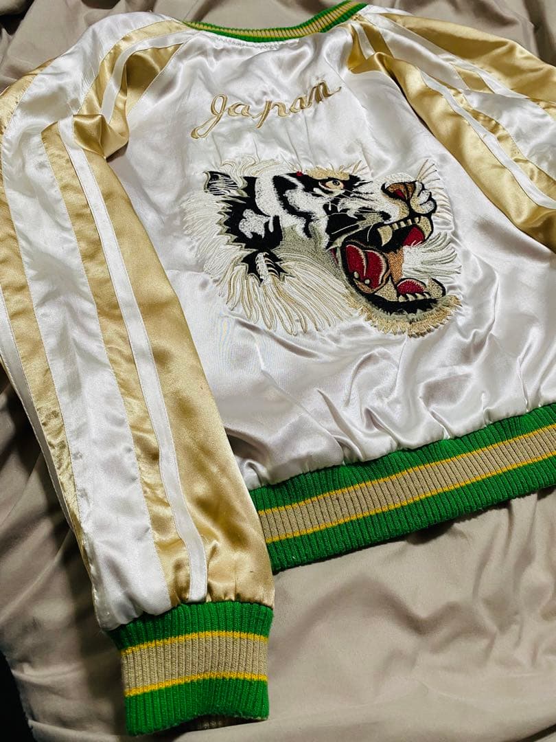 DRAGON 日本限定 スカジャン 龍虎 サテン vintage 2面使う