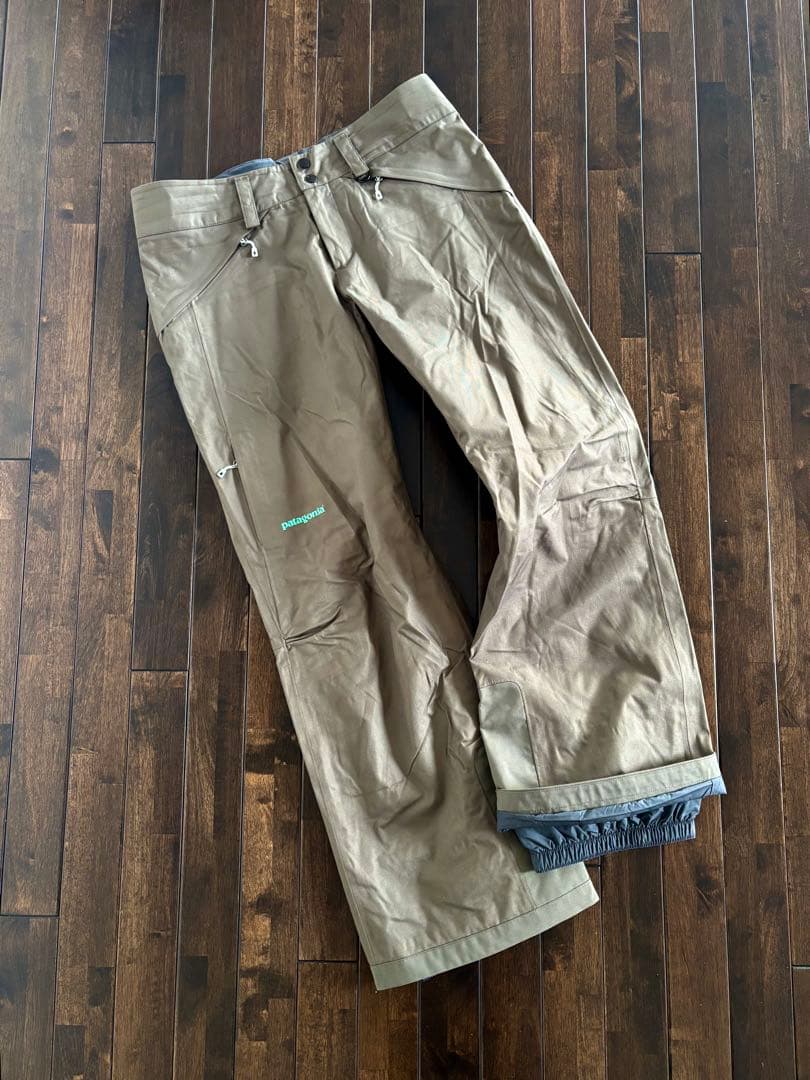patagonia パタゴニア/ゴアテックス パウダーボウルPT カーキ L