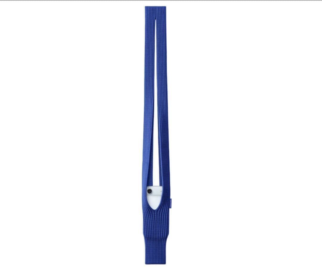 Apple iPhone Pocket ISSEY MIYAKE ロング 青