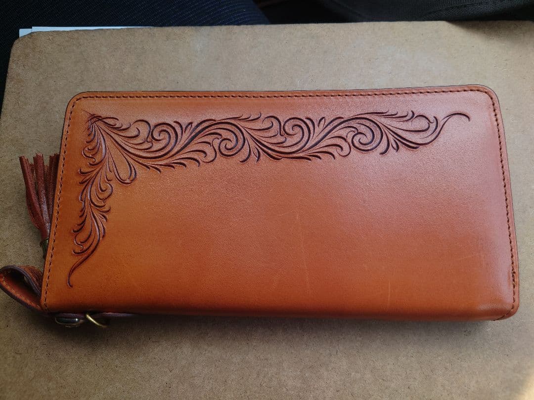 KC’S ラウンドファスナー長財布