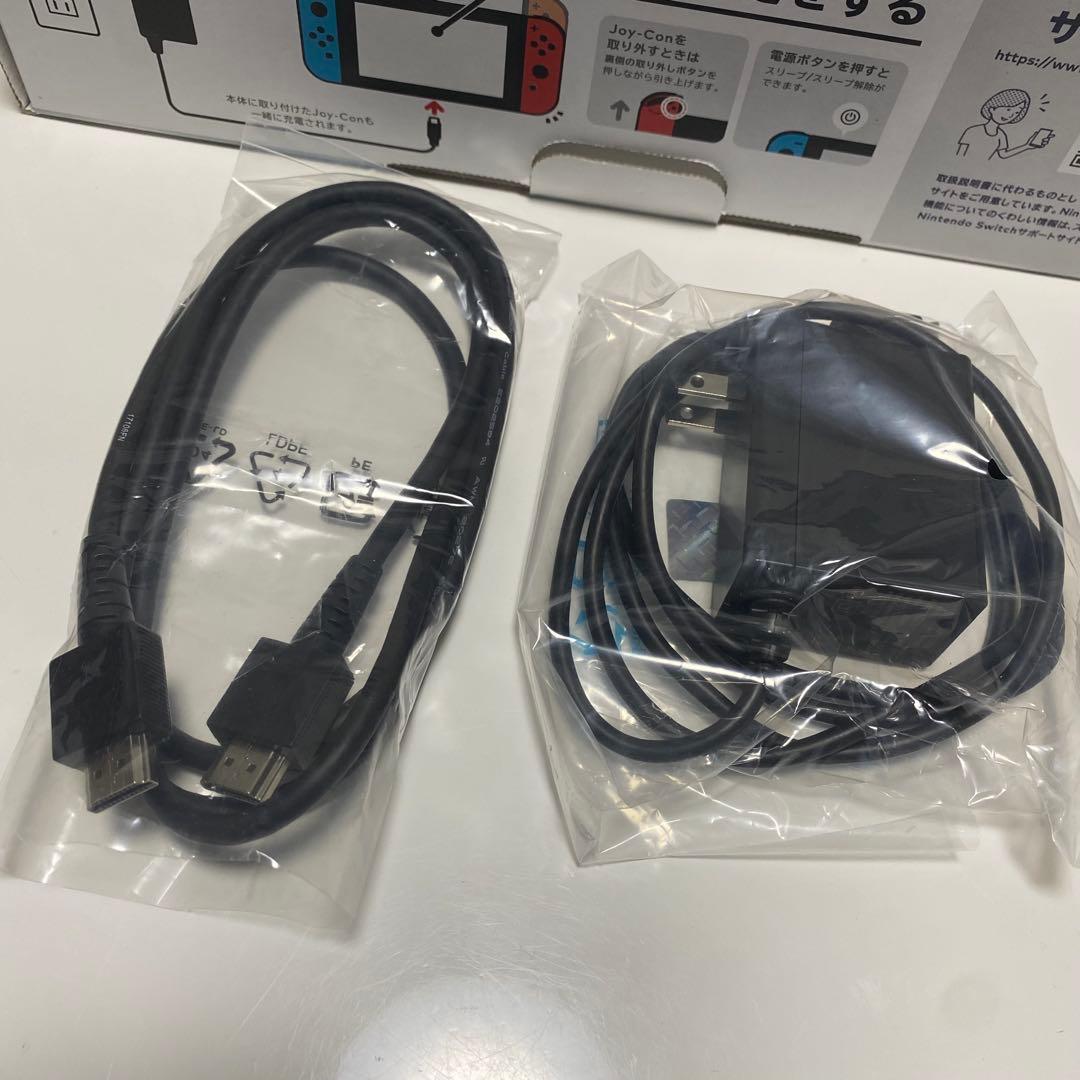 【備品全てあり】Nintendo Switch 本体 青/赤