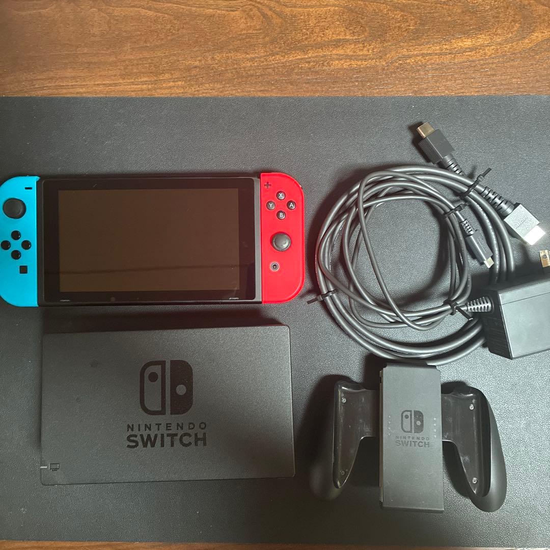 毎日値下げ！Nintendo Switch 青/赤 本体セット