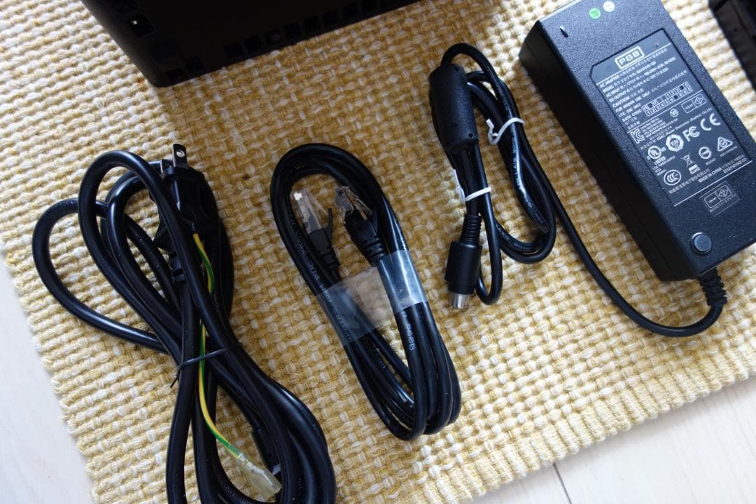 【美品】Synology DS916+ (28TB HDD WD Red)