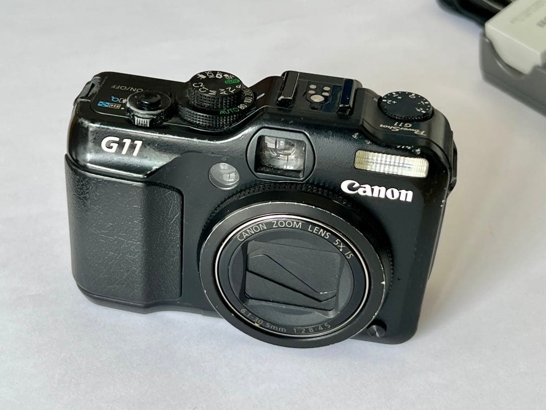 Canon powershotG11 コンパクトデジタル（純正カプラー付）