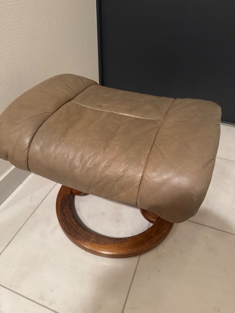 iwasaki.daisuke オットマンのみ セット売り