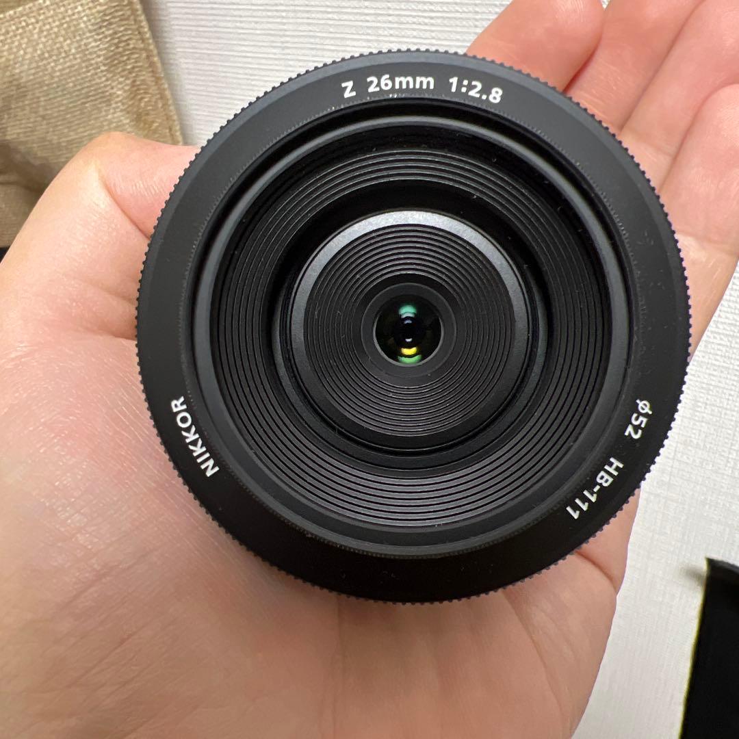 NIKKOR Z 26mm f/2.8 ＋レンズフィルター付き