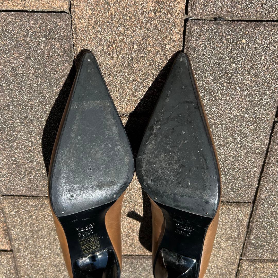 GUCCI ブラウン ポインテッドトゥ ヒール 23.5cm