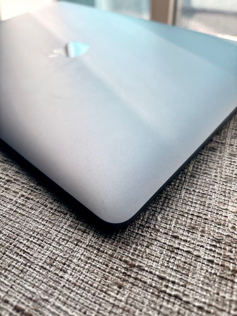 MacBook本体 Apple MacBook Air M1 MGN63J/A