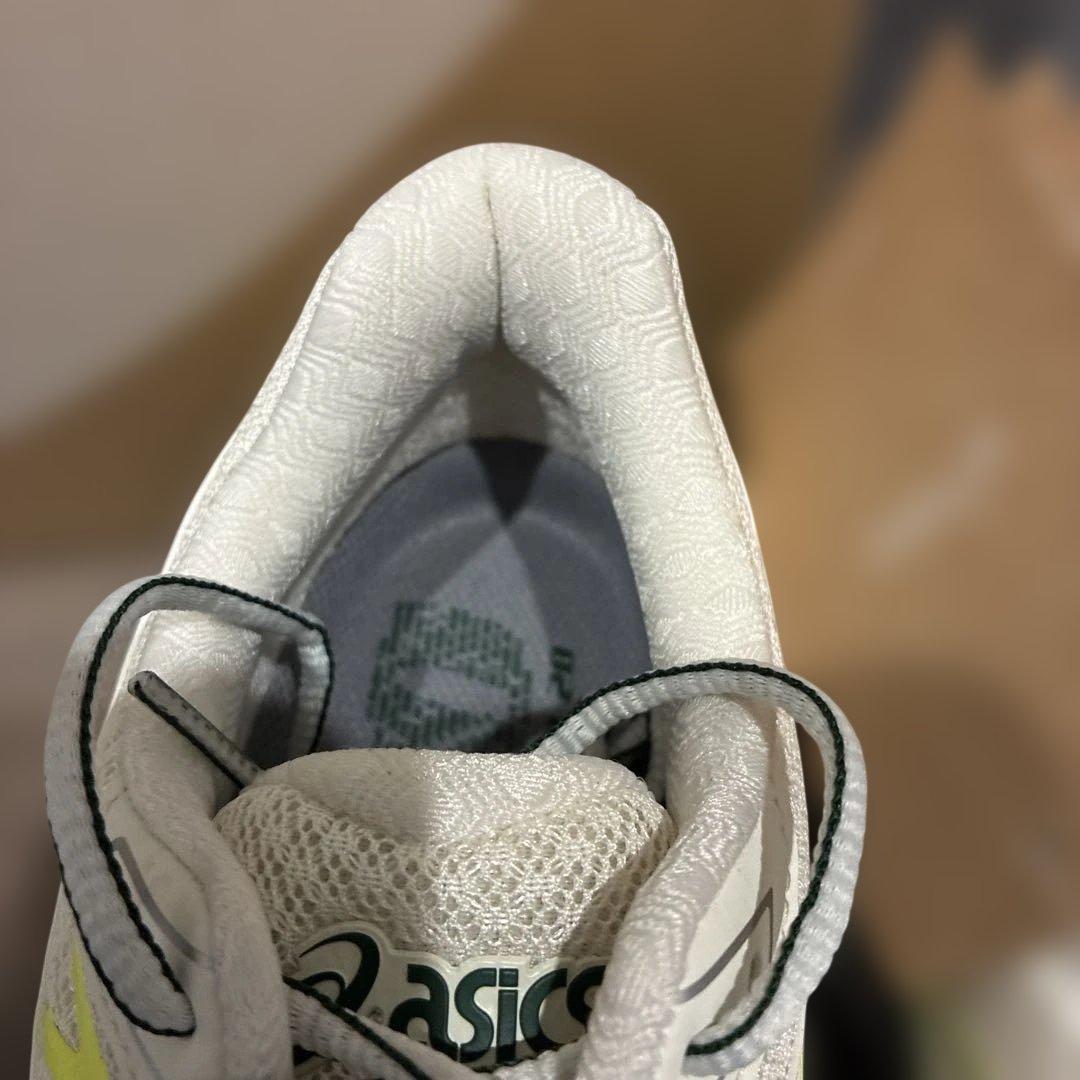 アシックス　ASICS GEL-KAYANO 20 新品　27.5 ゲルカヤノ