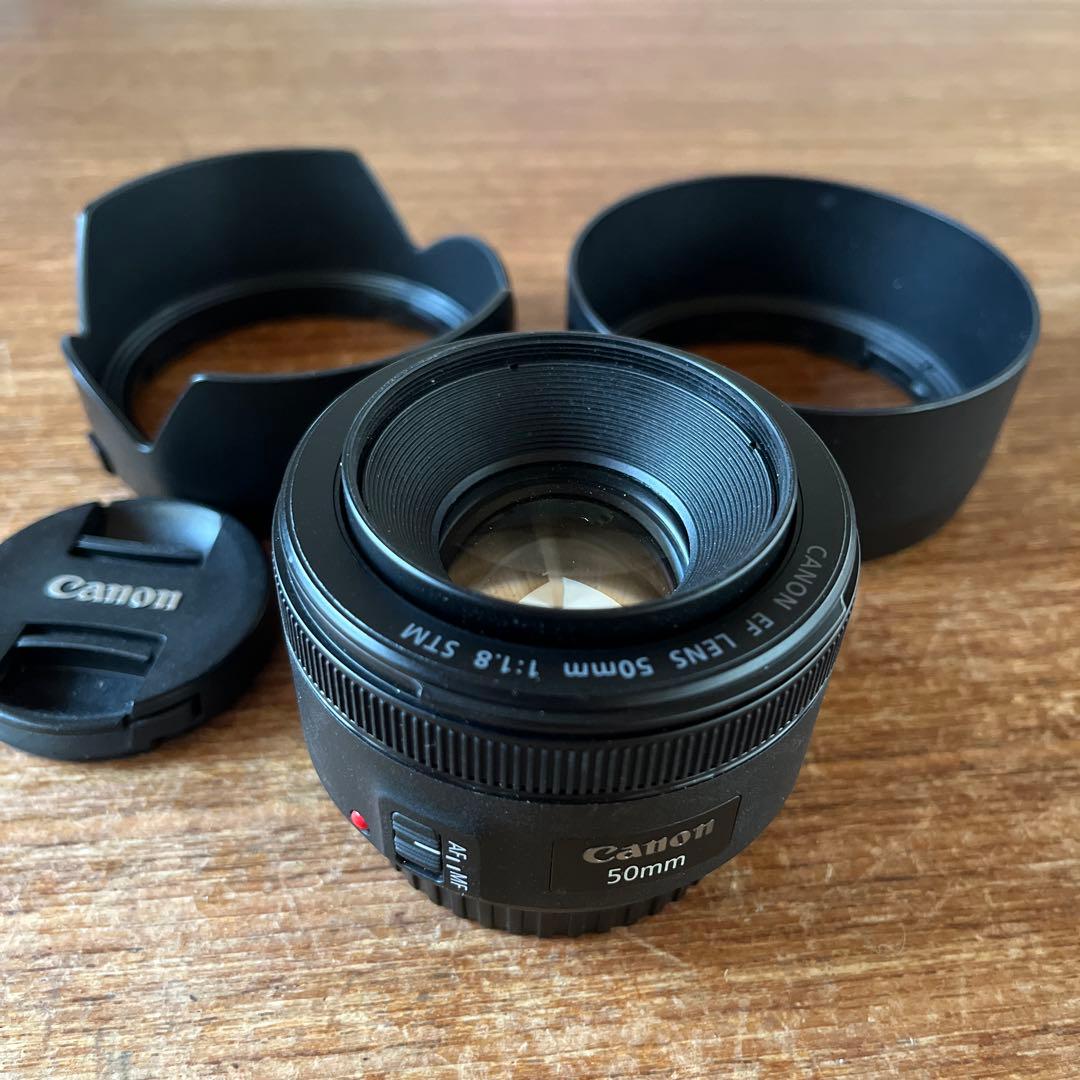 Canon EF 50mm f/1.8 STM フード2種付き美品