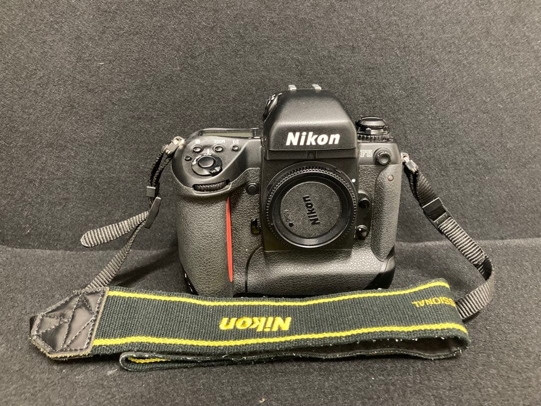 【ジャンク】Nikon F5 ボディ（フィルム一眼レフカメラ）