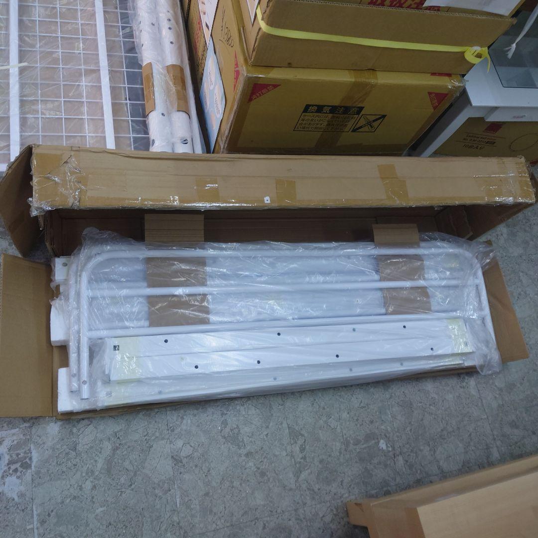 ふらんすぱん　　カーテンを取り付けられるロフトベッド　WH色