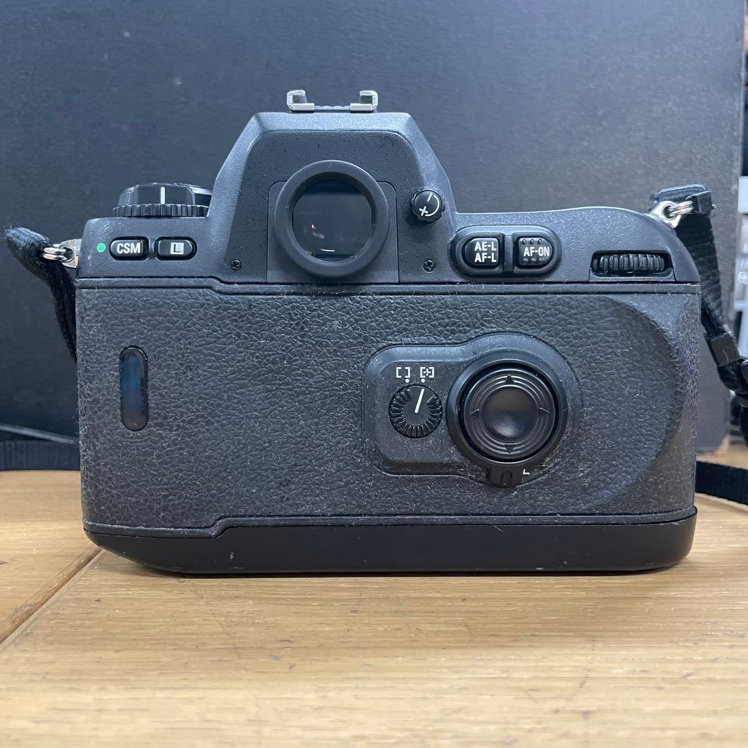 動作品 NIKON F100 フィルムカメラ 一眼レフ ボディ