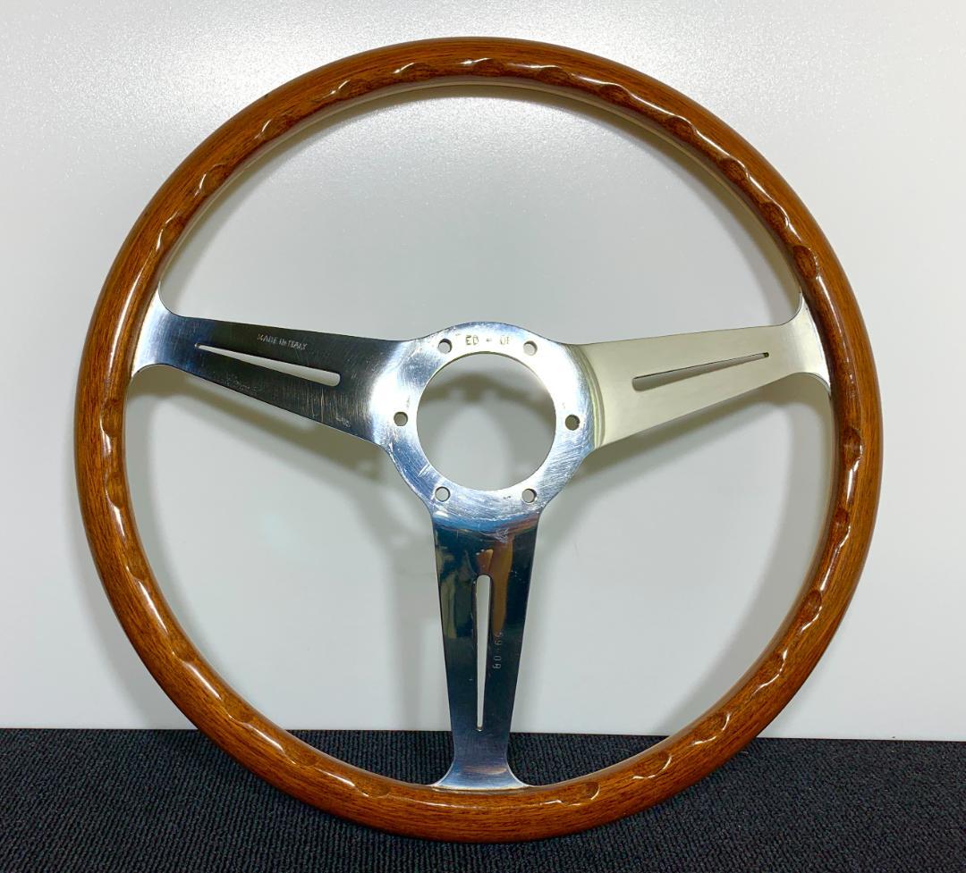 ナルディ クラシック ウッドステアリング 良品 ホーンボタン＆ホーンリング付き