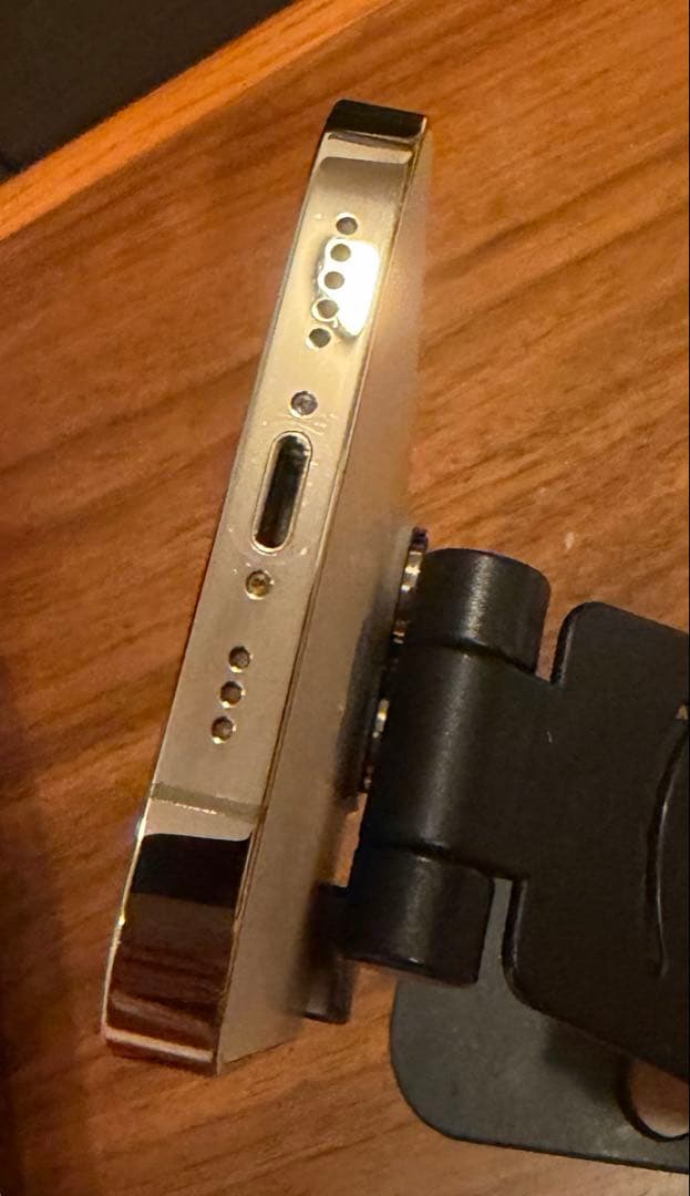 Apple iPhone 14 Pro ゴールド 本体　256GB