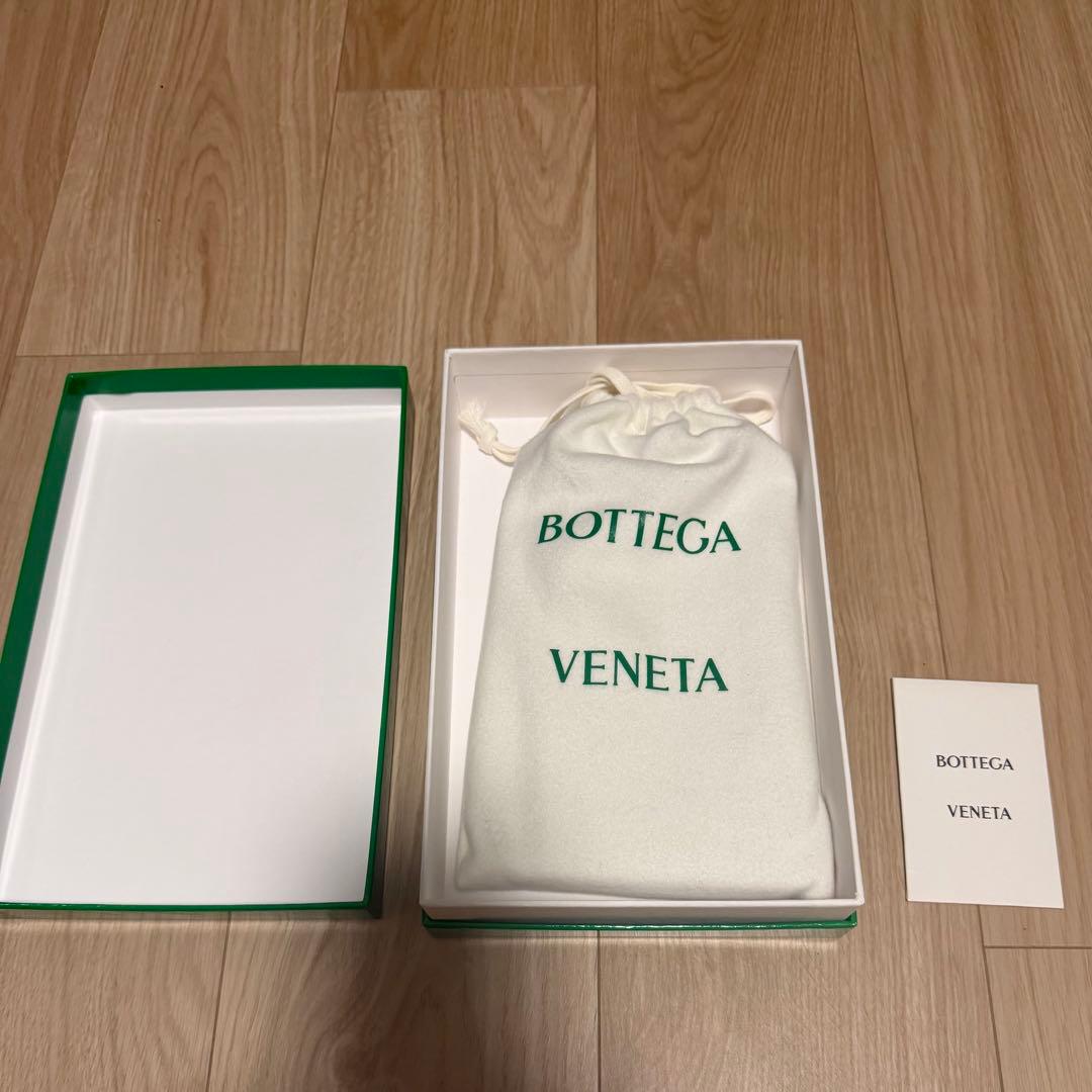 BOTTEGA VENETA カセット　ジップアラウンドロングウォレット