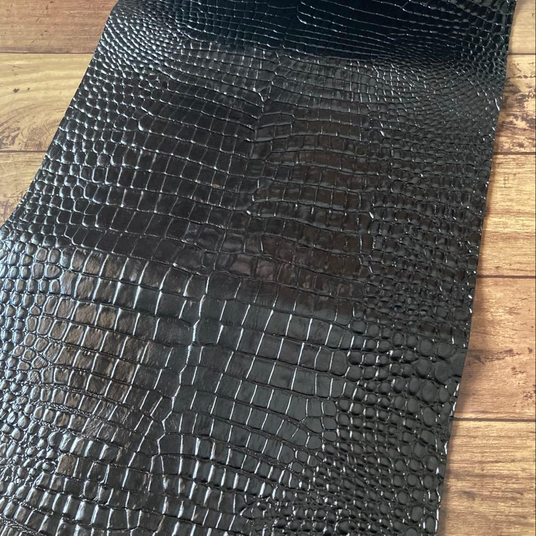 【Gus】姫路レザー クロコ型押し トラッカーウォレット6インチ（ミドル）