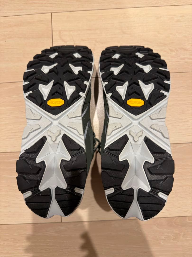 お*い様 HOKA VANDALCAPA LOW GTX WTAPS 27.5